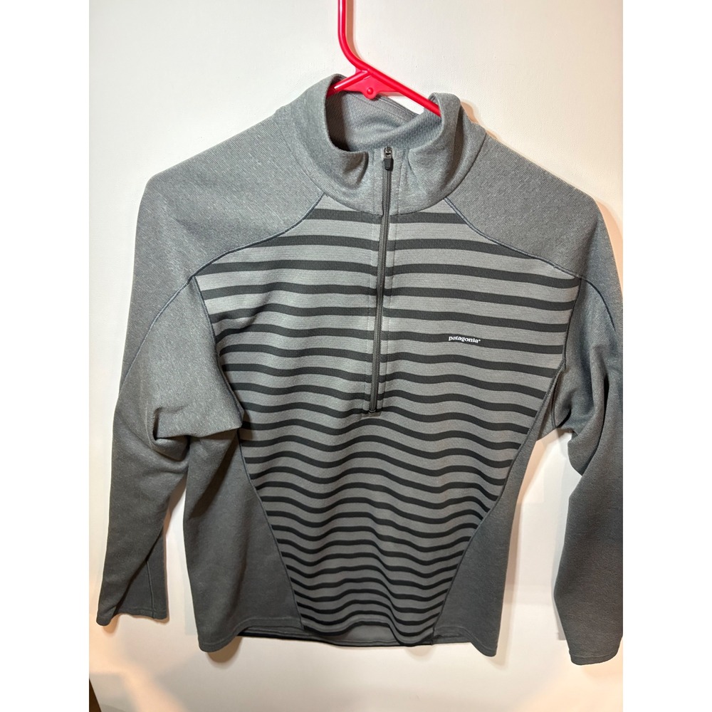 Patagonia Capilene Midweight Quarter Zip Men's M Gray Striped Baselayer Shirt